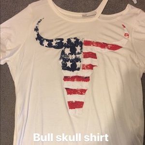 Ivory Flag Bull Skull Cold Shoulder Blouse
